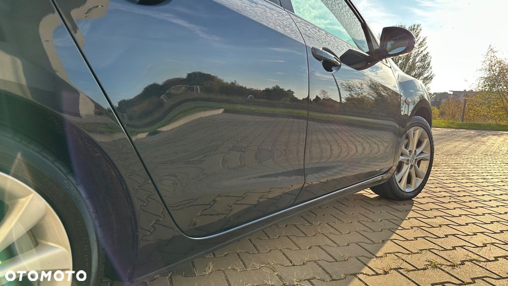 Mazda 3 - 10