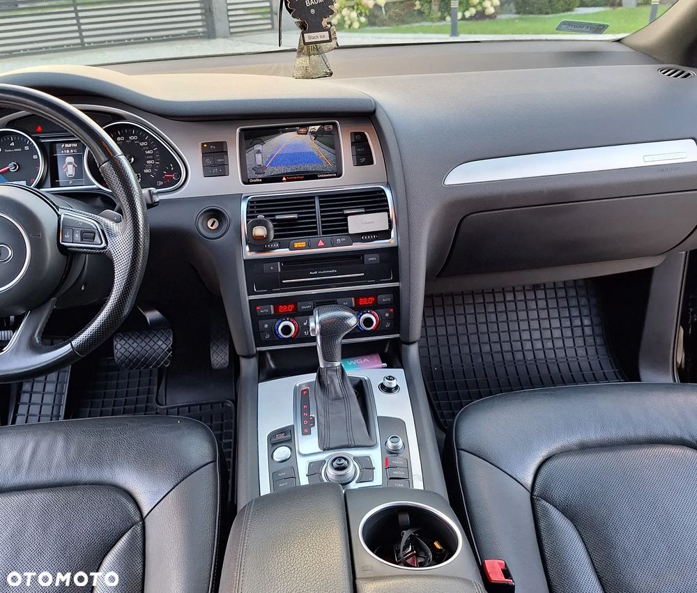 Audi Q7 - 9