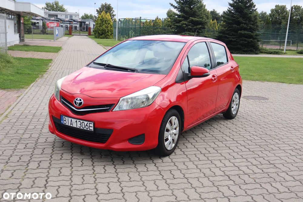 Toyota Yaris 1.33 Premium - 2