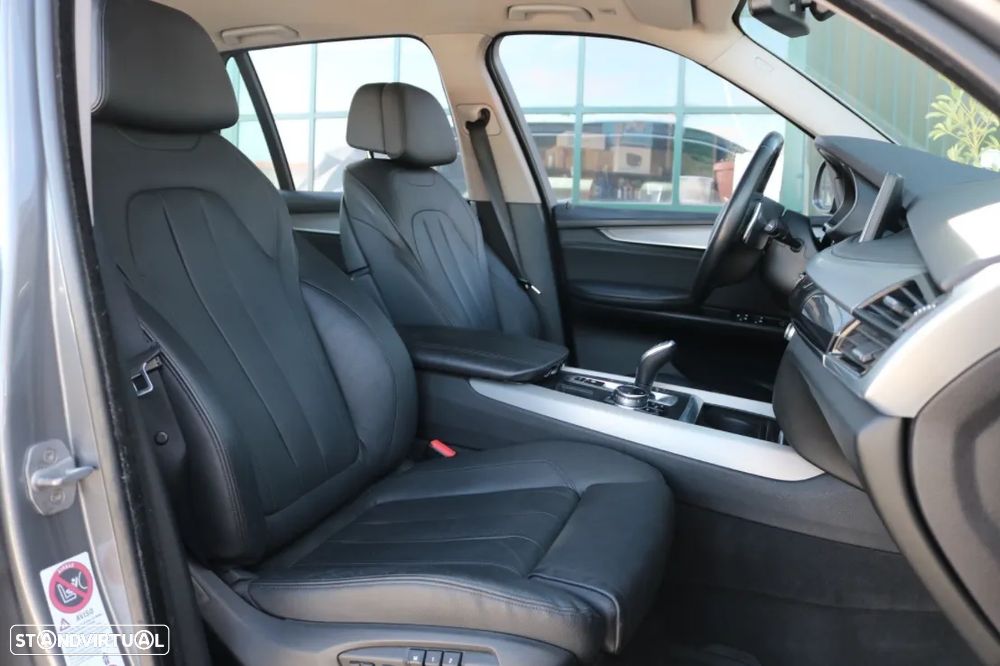 BMW X5 30 d xDrive Pack M - 10