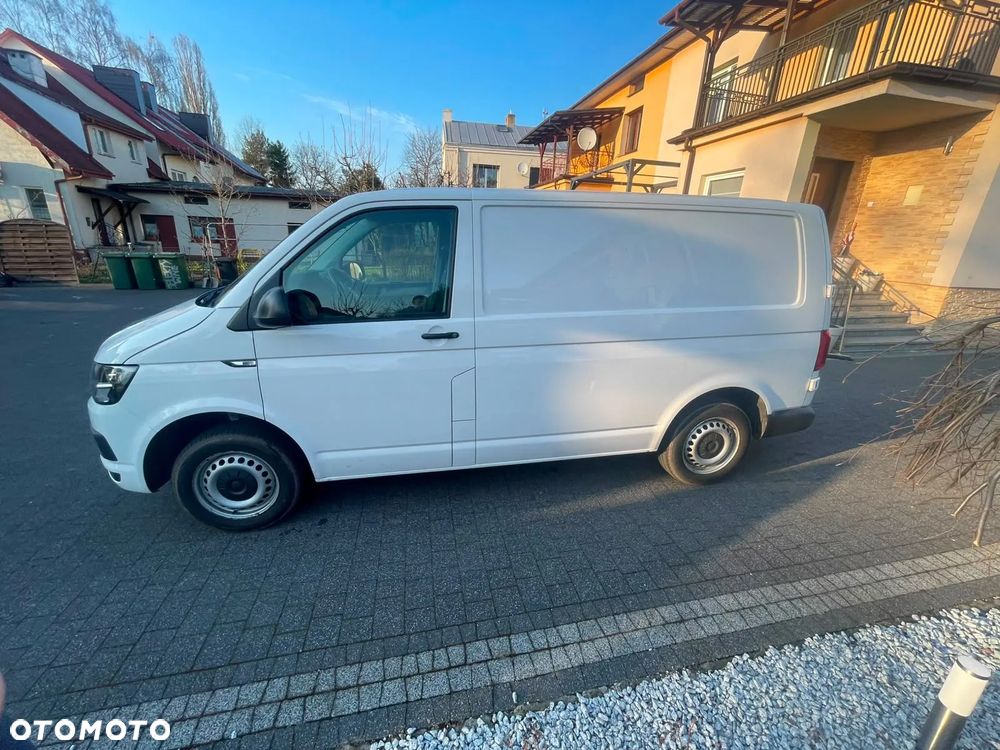 Volkswagen Transporter T6 - 32