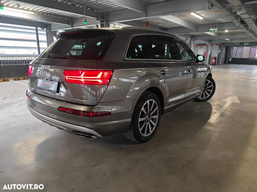 Audi Q7 - 19