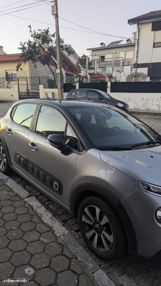 Citroën C3 1.2 PureTech Shine - 4