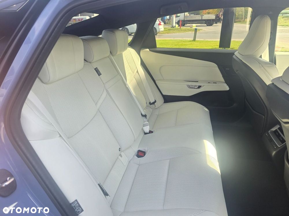 Lexus ES 300h Prestige - 12