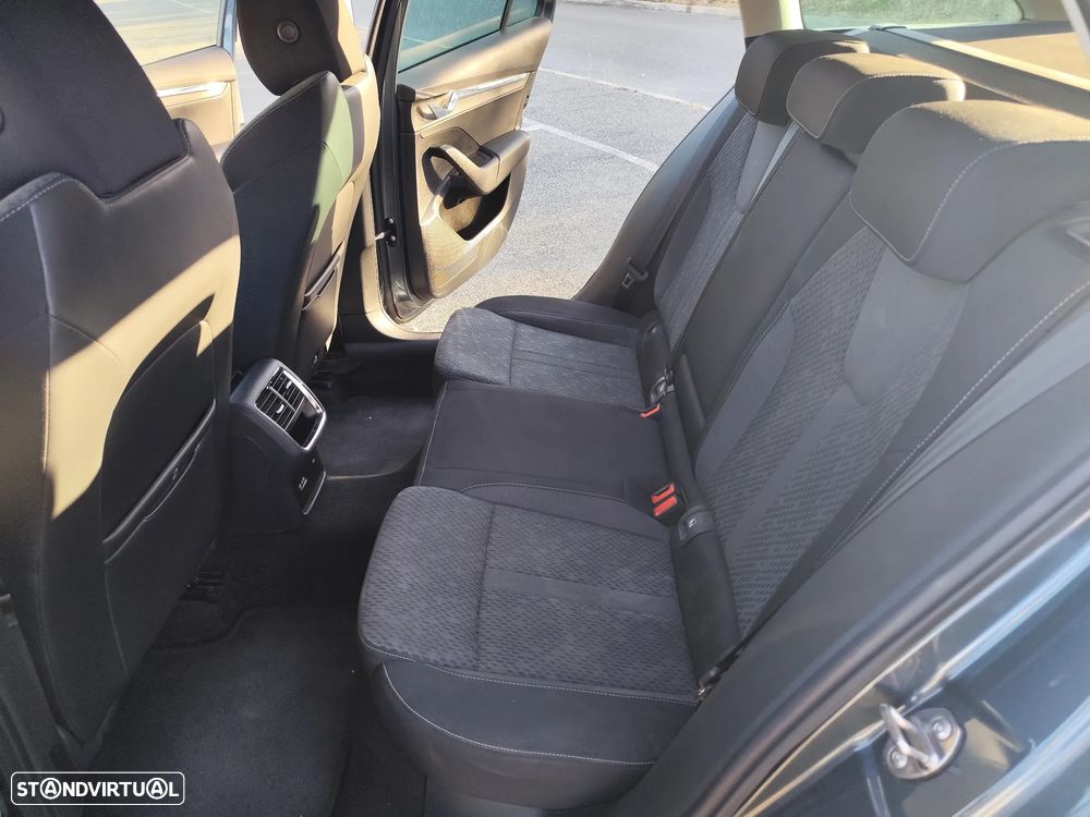 Skoda Octavia Break - 12