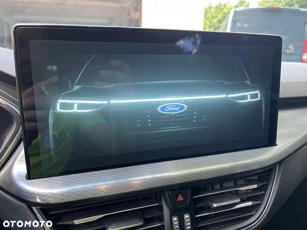 Ford Kuga 2.5 Duratec FHEV TITANIUM - 19