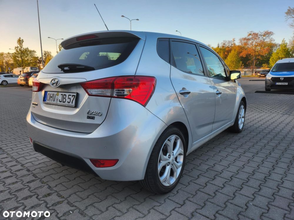 Hyundai ix20 1.4 Fifa World Cup Edition - 4