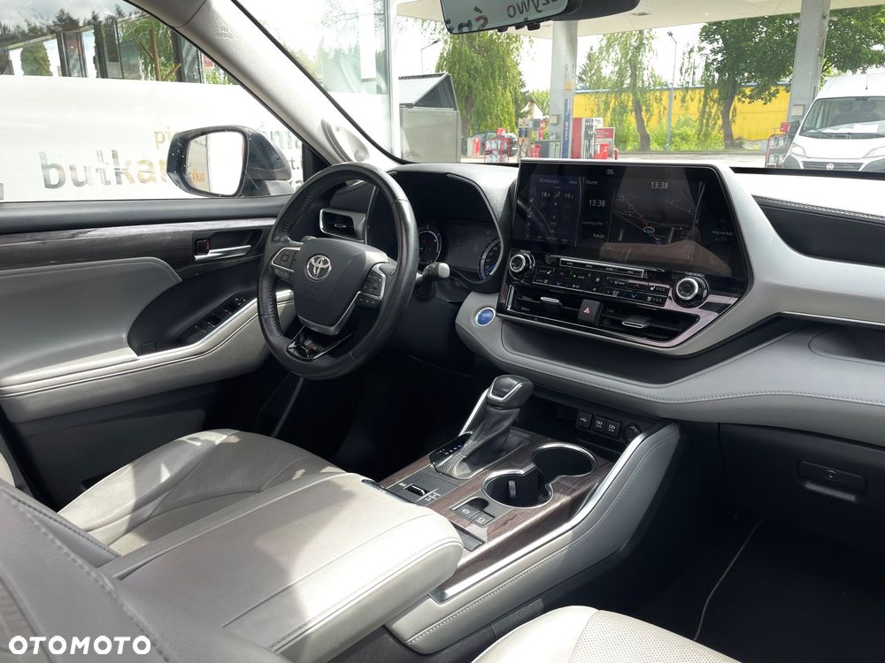 Toyota Highlander 2.5 Hybrid Executive - 22
