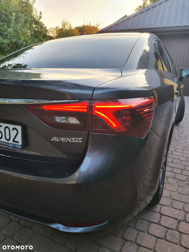 Toyota Avensis 1.8 Prestige - 15