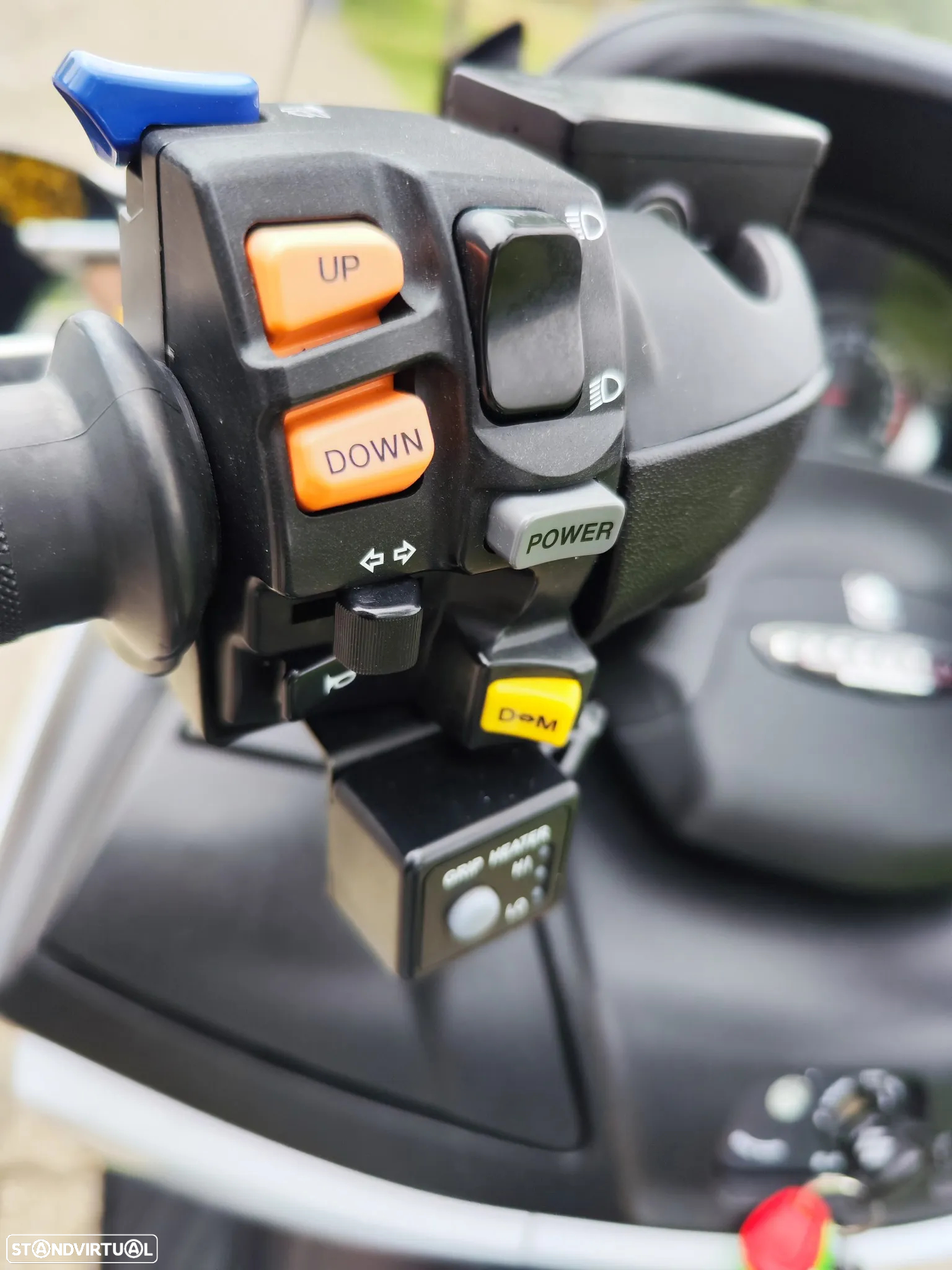 Suzuki Burgman 650 Executive Abs - 5