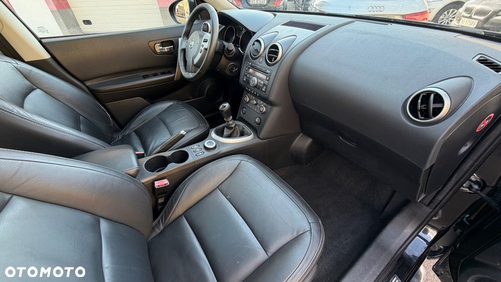 Nissan Qashqai - 16