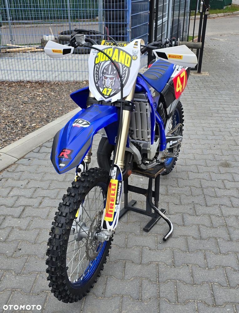 Yamaha YZ - 4