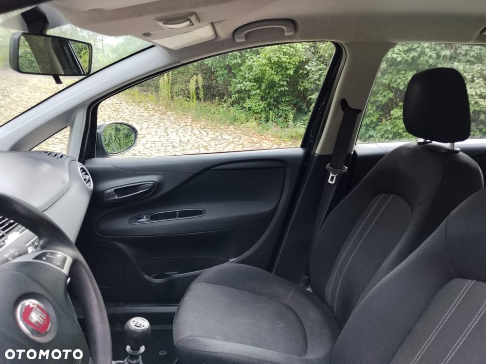 Fiat Punto 1.2 8V - 11