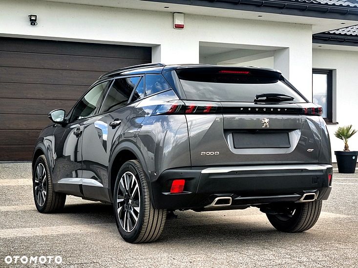 Peugeot 2008 PureTech 130 EAT8 GT - 9