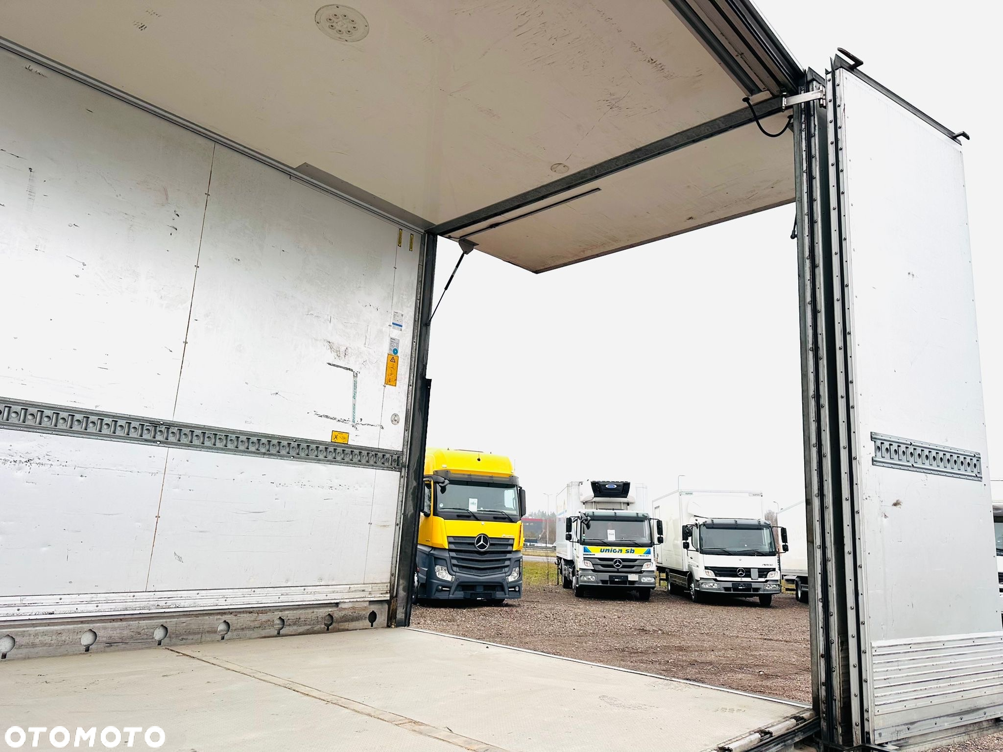 Volvo FL 250 / OTWIERANY BOK / WINDA ZEPRO 2000kg - 13