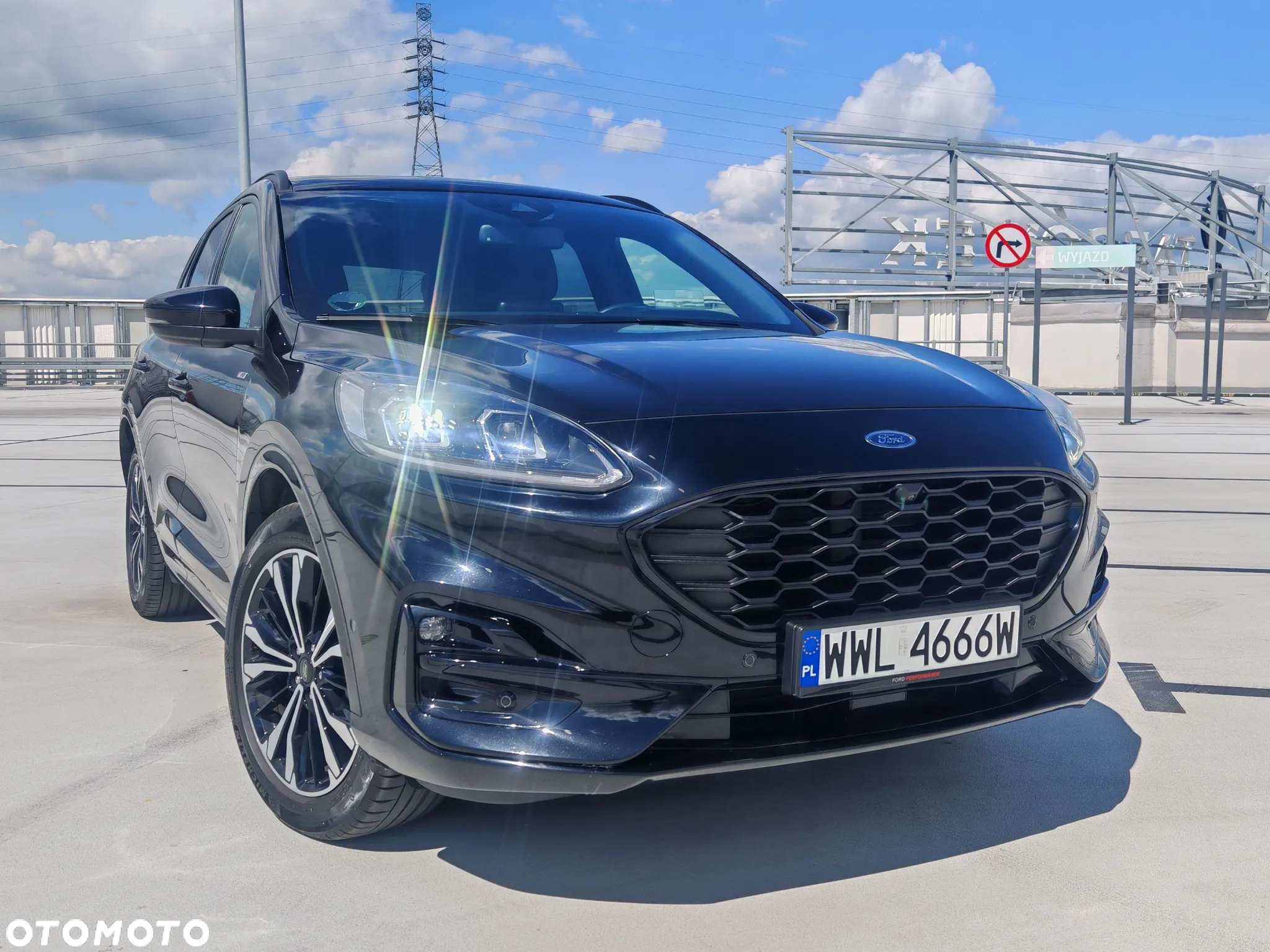 Ford Kuga 2.5P PHEV FWD ST-Line X - 9