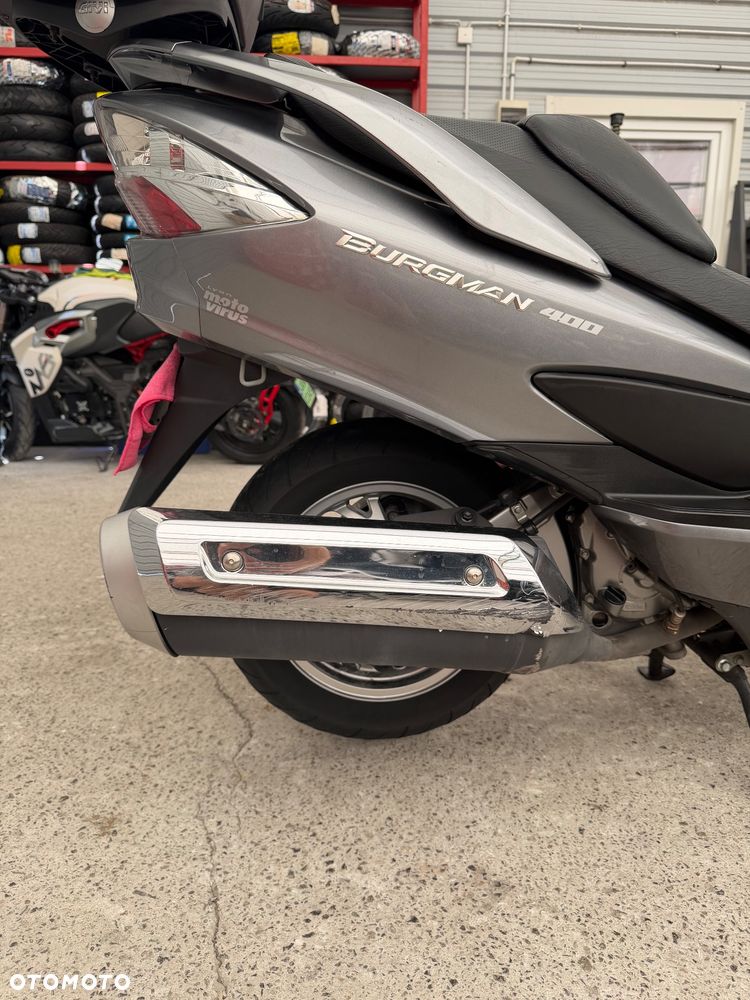Suzuki Burgman - 16