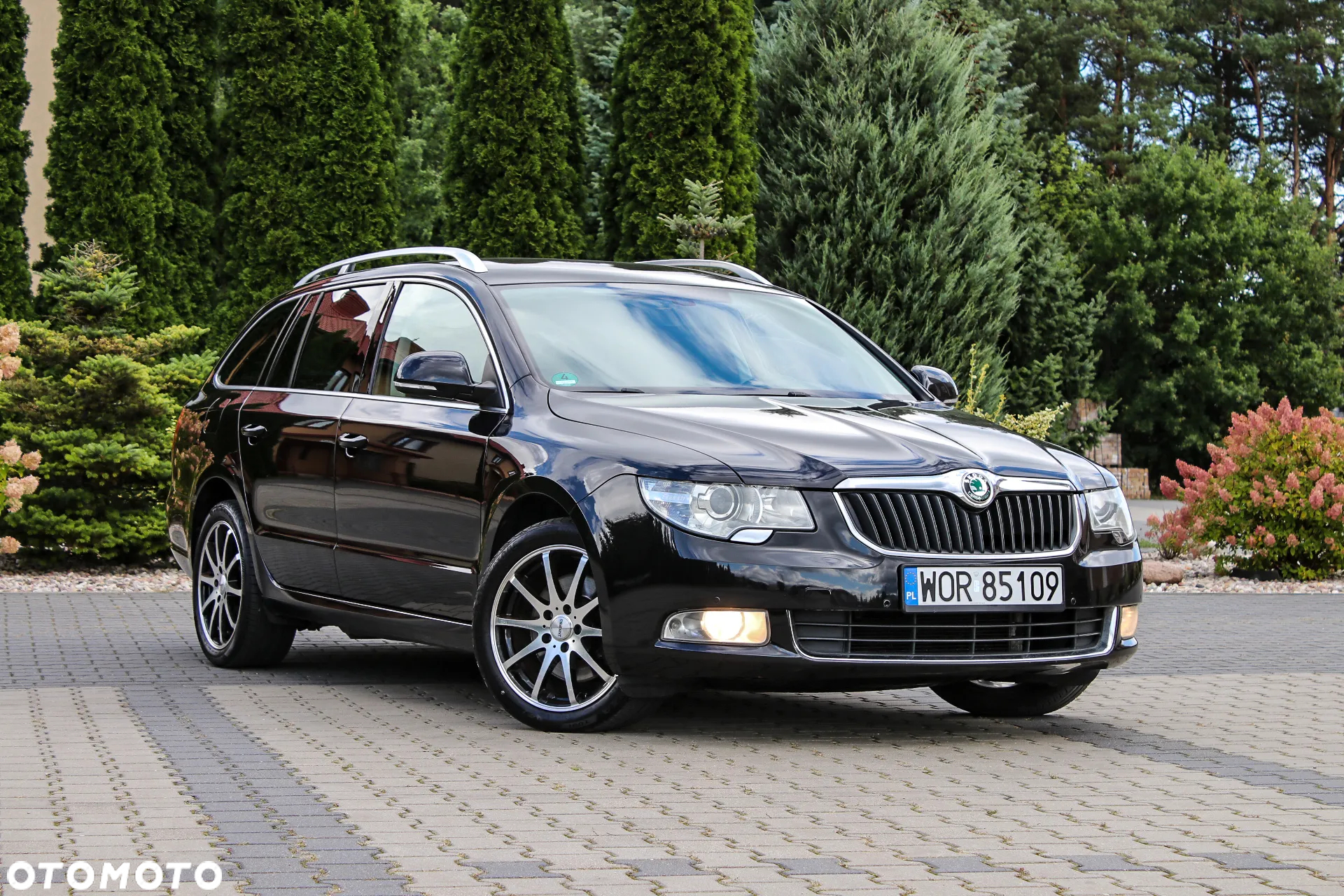 Skoda Superb 2.0 TDI DSG Exclusive - 9