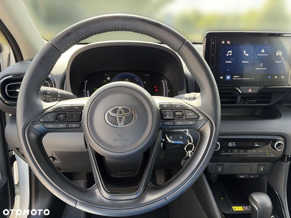 Toyota Yaris Hybrid 1.5 Style - 19