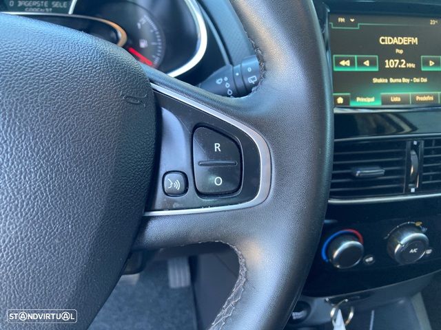 Renault Clio Sport Tourer Energy TCe 90 Business - 12