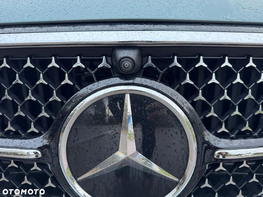 Mercedes-Benz Klasa E 220 d T 4Matic 9G-TRONIC Edition AMG Line - 34