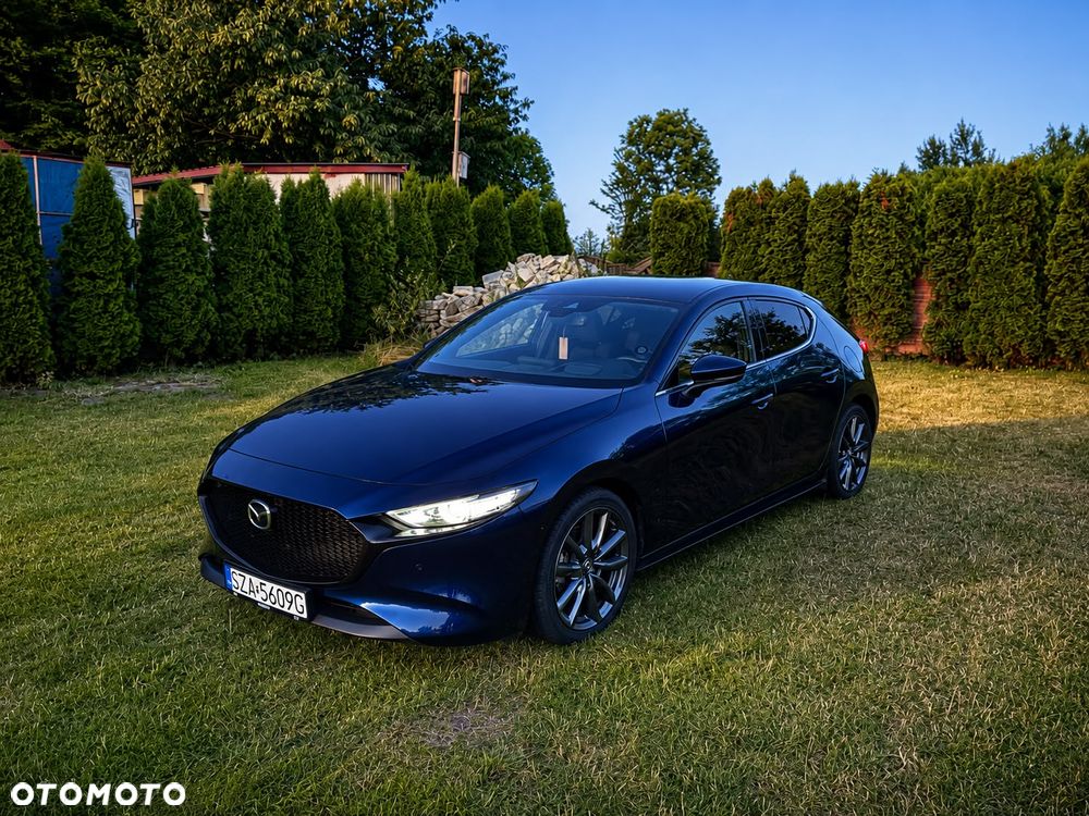 Mazda 3 e-SKYACTIV-G 2.0 M HYBRID - 11