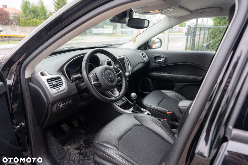 Jeep Compass 1.4 MultiAir Longitude - 11