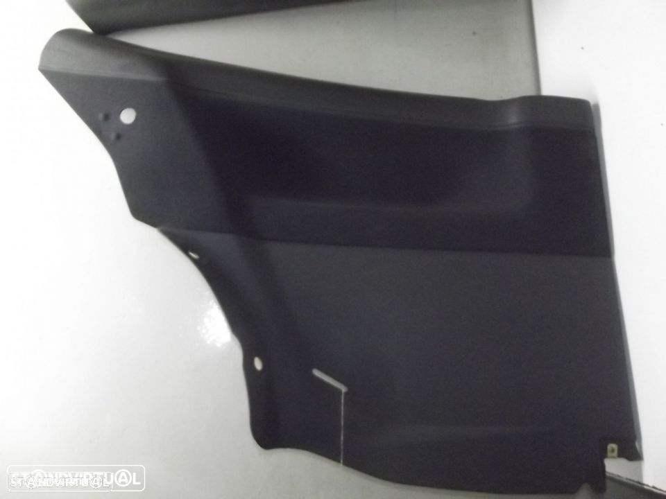 vw polo 94 a 99 quartelas parte de tras - 1