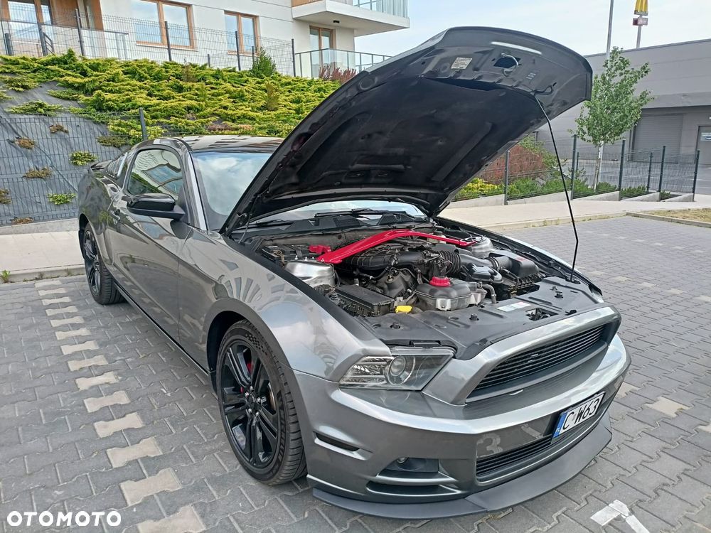 Ford Mustang 3.7 V6 Premium - 6