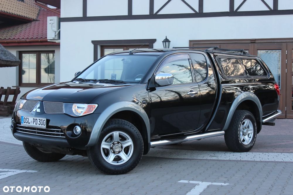 Mitsubishi L200 Pick Up 4x4 Intense Club Cab - 20