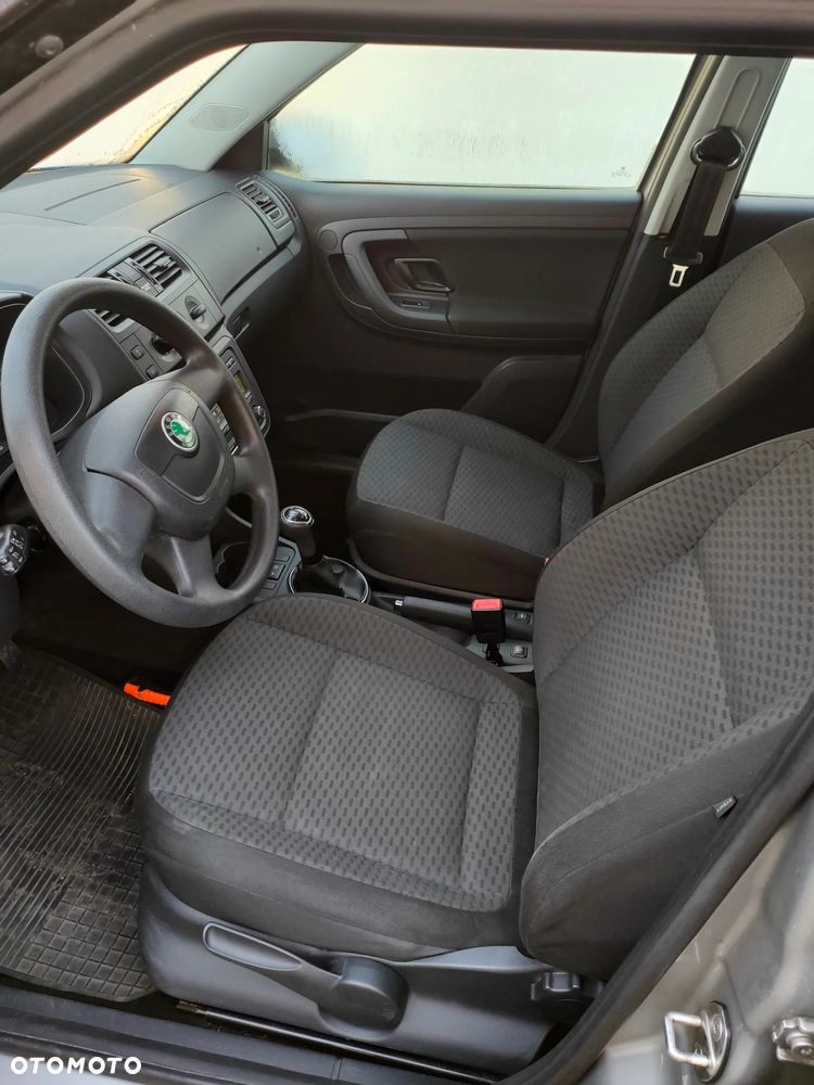 Skoda Fabia - 12