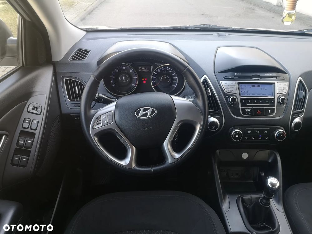 Hyundai ix35 2.0 CRDi 2WD Comfort - 19