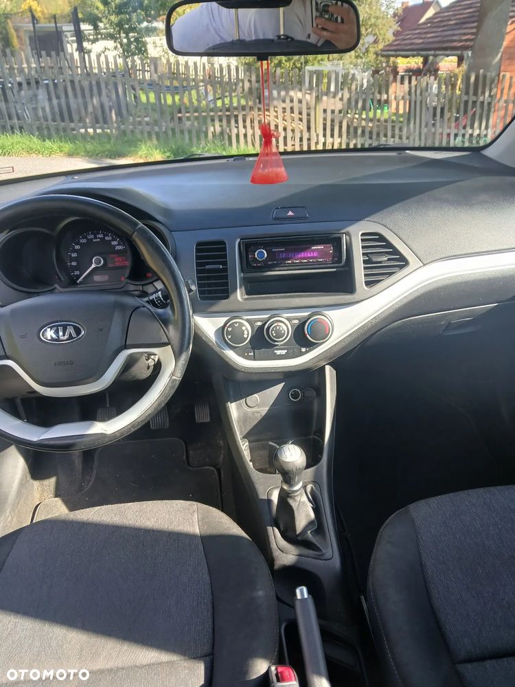 Kia Picanto 1.0 L - 3