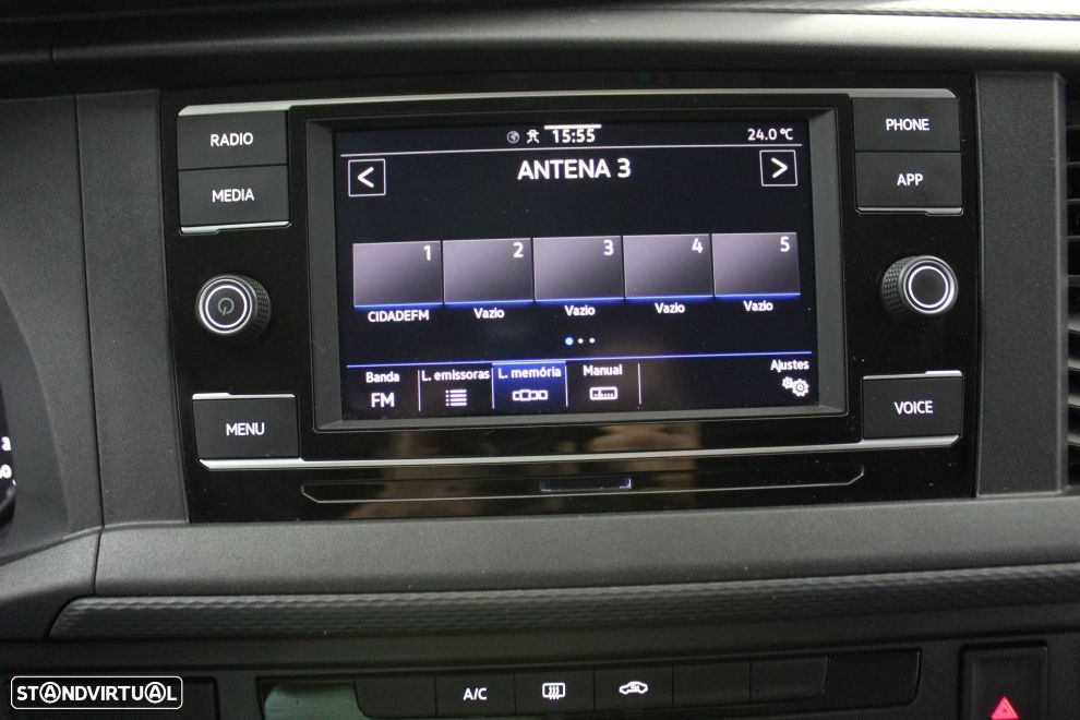 VW Transporter 2.0 TDi Business - 15