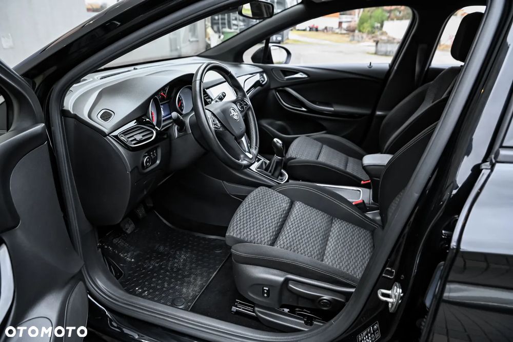 Opel Astra 1.4 Turbo Start/Stop Innovation - 19