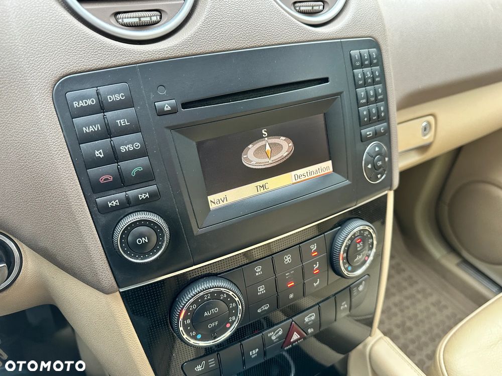 Mercedes-Benz ML 300 CDI 4Matic 7G-TRONIC DPF BlueEFFICIENCY - 31