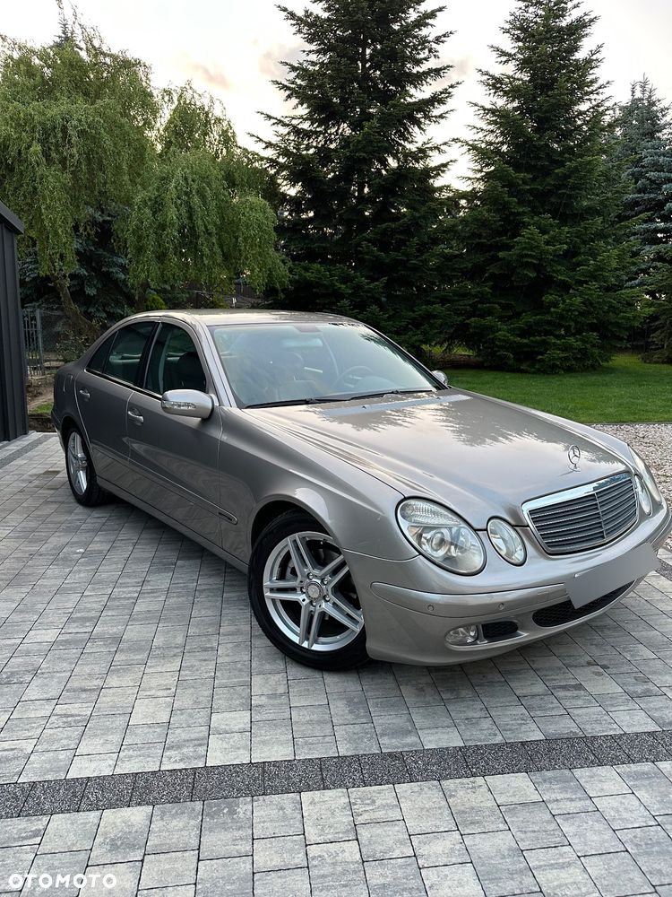 Mercedes-Benz Klasa E 200 CDI Automatik Classic - 13