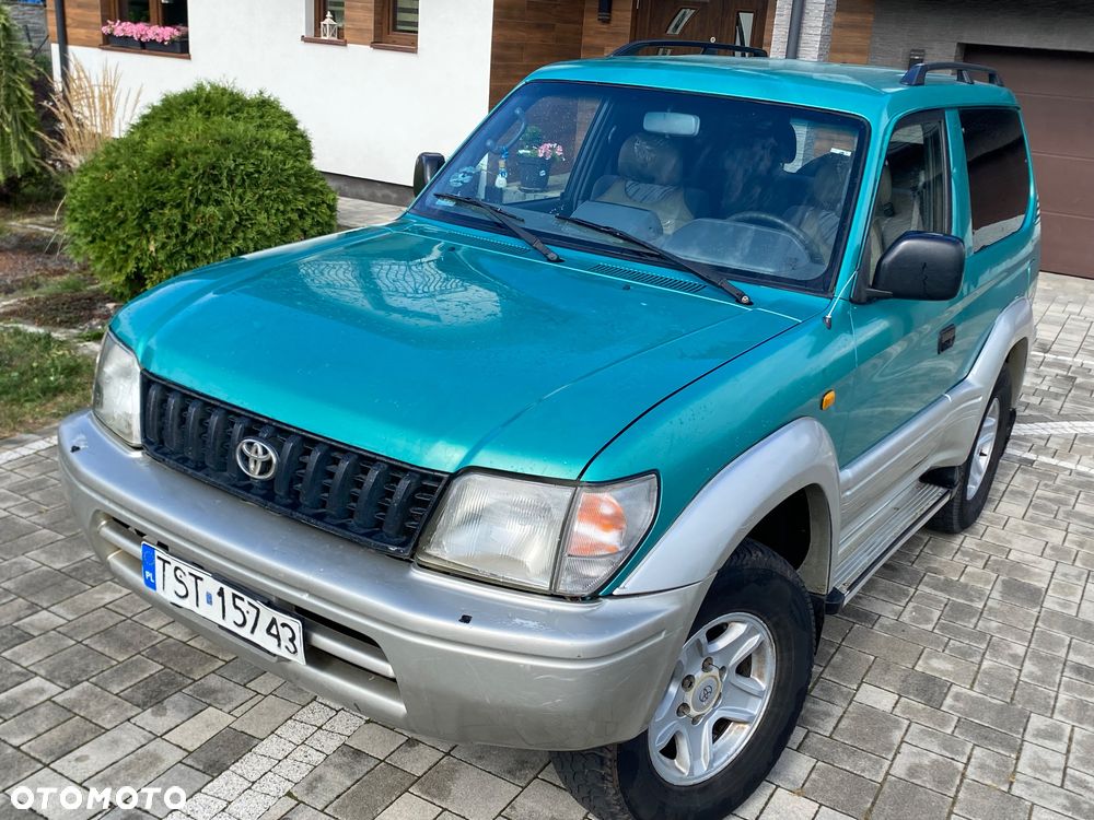 Toyota Land Cruiser - 4