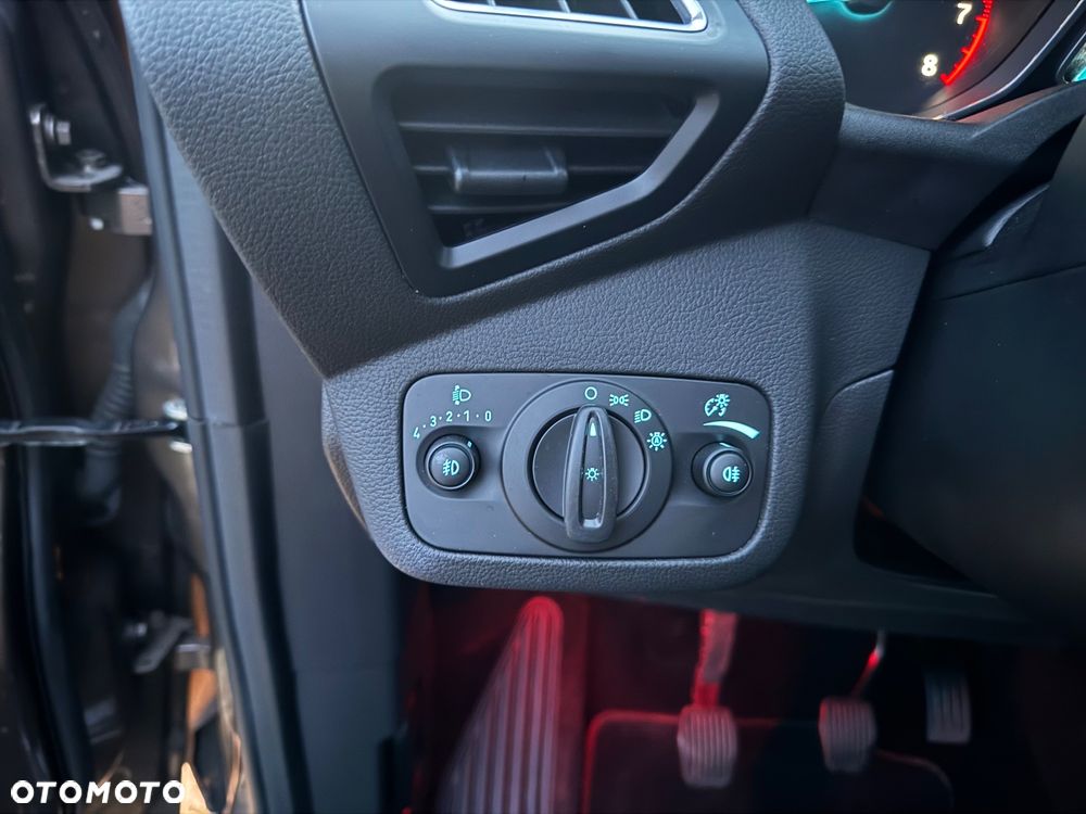 Ford C-MAX 1.5 EcoBoost Start-Stop-System Titanium - 39