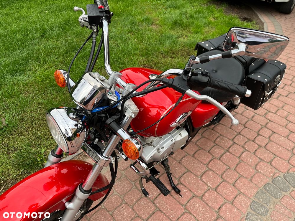 Suzuki Marauder - 22