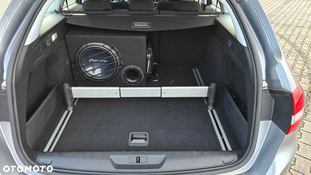 Peugeot 308 2.0 Blue HDi Allure S&S - 21