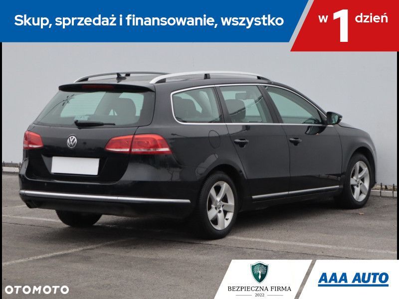 Volkswagen Passat Variant - 6