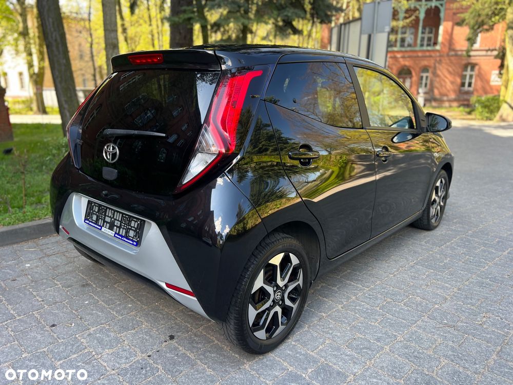 Toyota Aygo x-business - 20