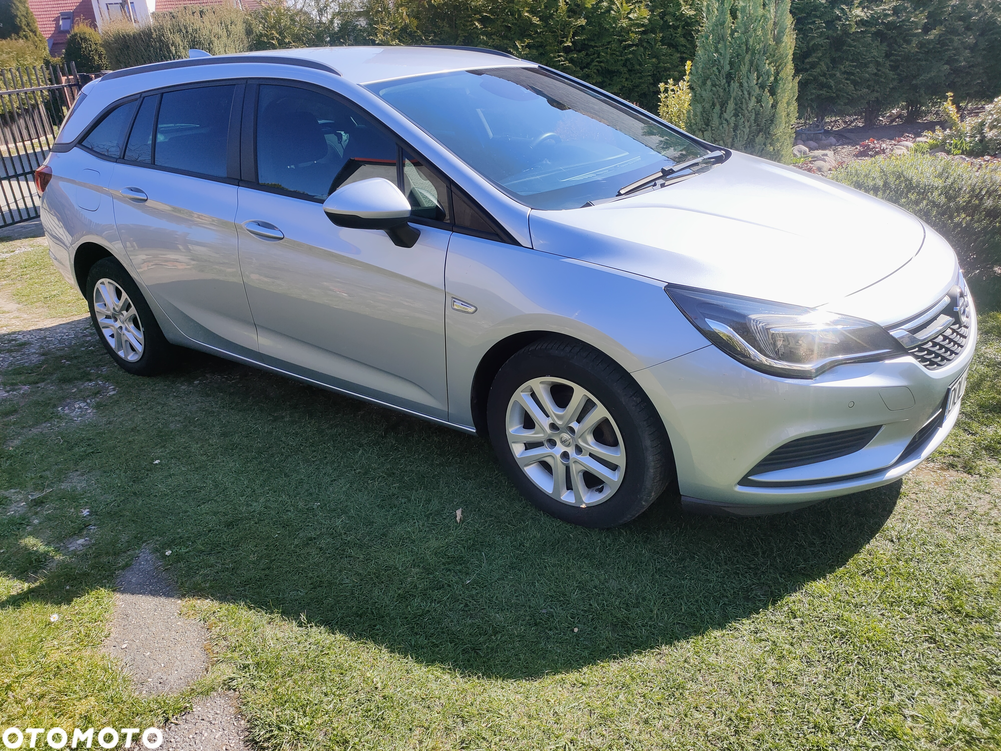 Opel Astra 1.6 CDTI Sports Tourer Active - 8
