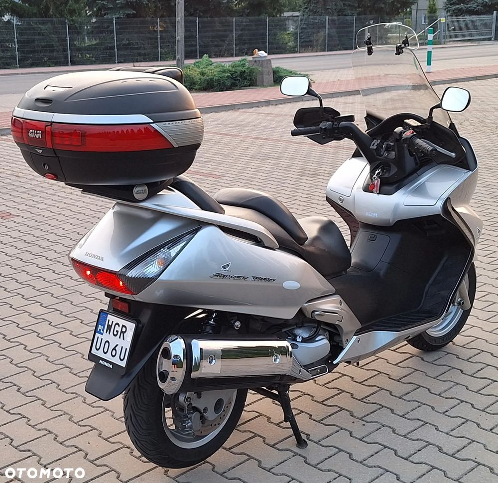 Honda Silver Wing - 7