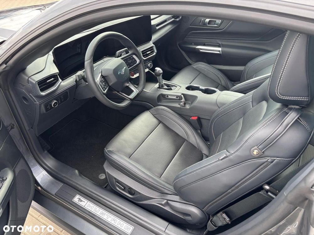 Ford Mustang 5.0 Ti-VCT V8 GT - 16