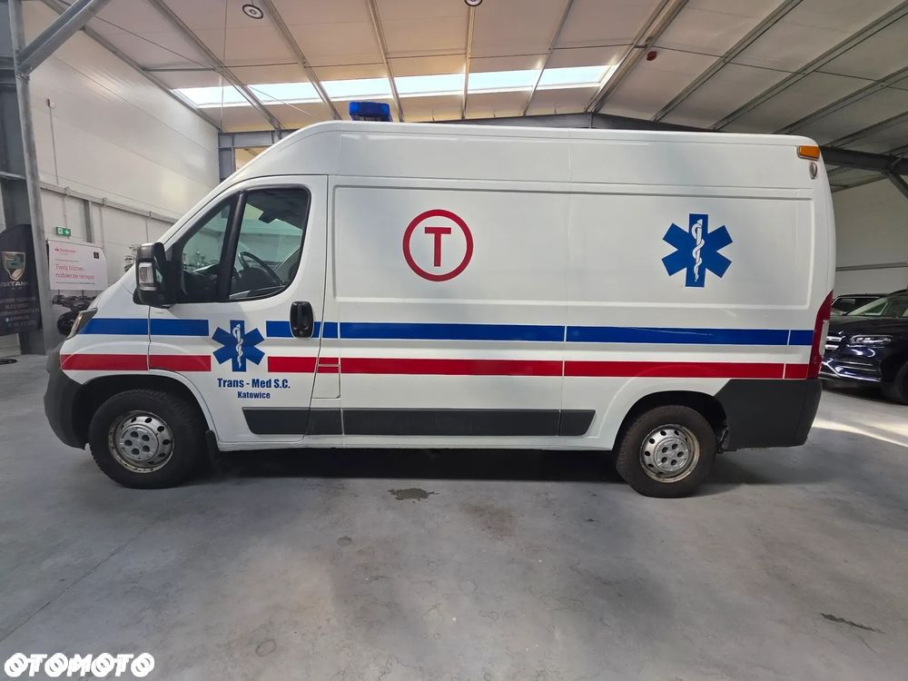Peugeot Boxer L2H2 Ambulans - 3