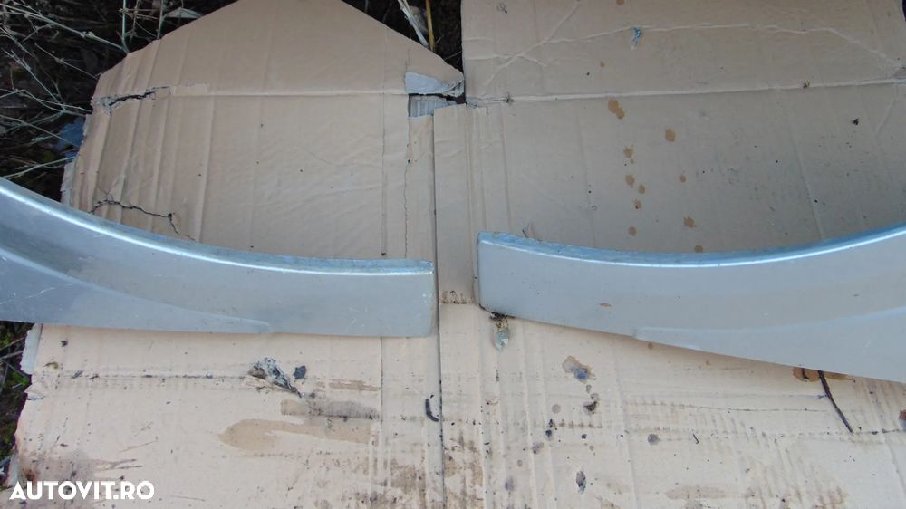 Aripa stanga/dreapta Opel Astra H an 2007 - 6