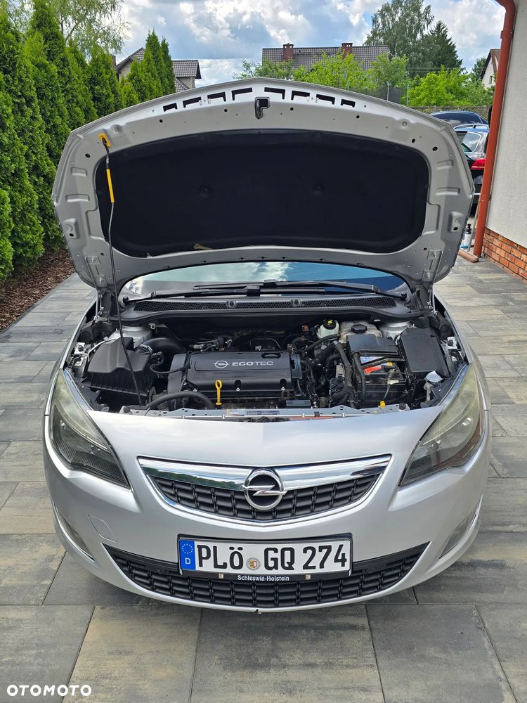 Opel Astra 1.6 - 13