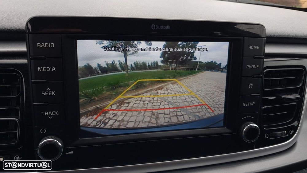 Kia Rio 1.4 CRDi 90 Platinum Edition - 28